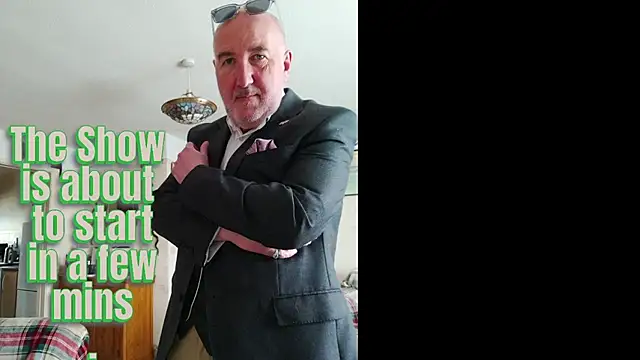 Adamdaddybear online show from 09-09-25, 07:19