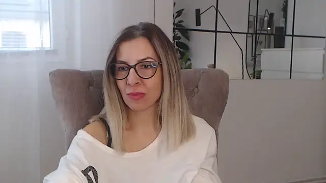 SukyGirl online show from 01-22-25, 12:17