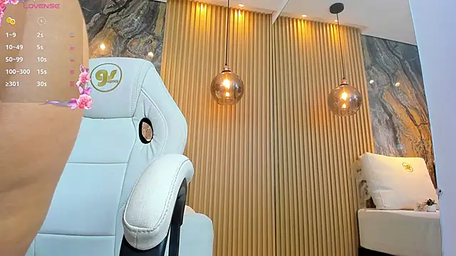 Snapshot of ella_harper chatting on 02-17-25, 06:53 ella harper online show from 02-17-25, 06:53