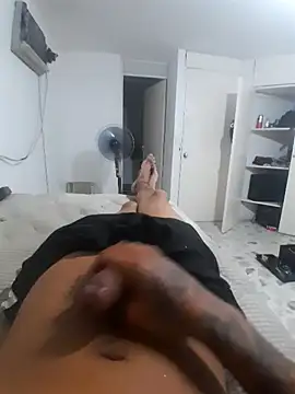 Snapshot of elcobin chatting on 02-09-25, 01:22 elcobin online show from 02-09-25, 01:22