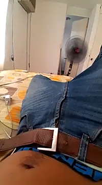 Snapshot of elcobin chatting on 03-01-25, 12:07 elcobin online show from 03-01-25, 12:07