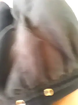 Snapshot of elcobin chatting on 03-10-25, 07:40 elcobin online show from 03-10-25, 07:40