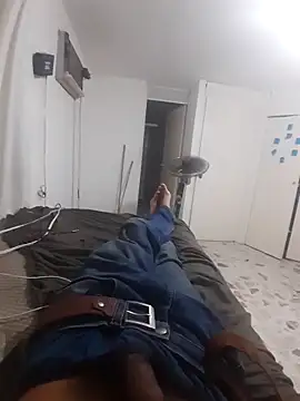 Snapshot of elcobin chatting on 03-16-25, 07:15 elcobin online show from 03-16-25, 07:15