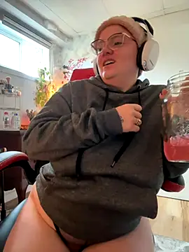 Sweetleeahxx online show from 10-16-25, 01:23