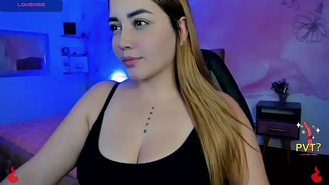 Lucia star   online show from 03-04-25, 03:22