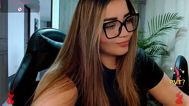 Lucia star   online show from 02-16-26, 08:05