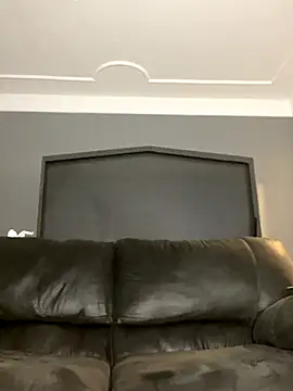 Snapshot of Festivitiesking1 chatting on 11-08-25, 11:36 Festivitiesking1 online show from 11-08-25, 11:36