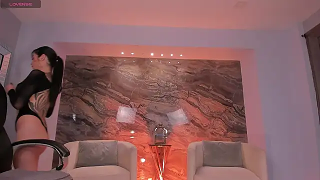 GiaFerrara online show from 03-31-26, 08:20