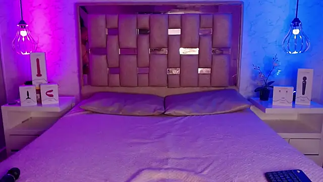 GigiVolkova online show from 01-04-25, 01:21