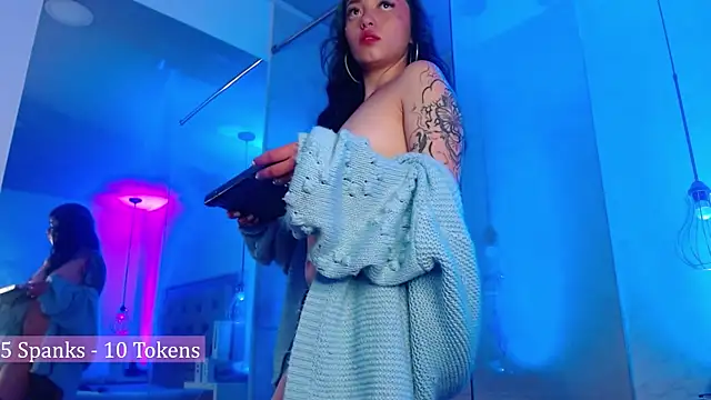 GigiVolkova online show from 01-17-25, 03:55