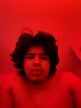 Snapshot of Naitsirc- chatting on 10-20-25, 02:34 Naitsirc- online show from 10-20-25, 02:34