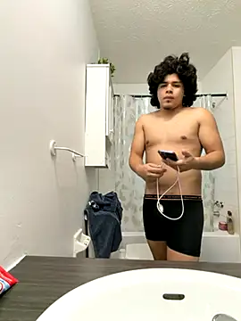 Snapshot of Naitsirc- chatting on 10-24-25, 12:08 Naitsirc- online show from 10-24-25, 12:08