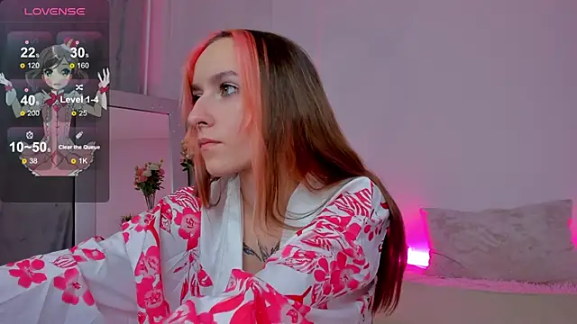 Snapshot of Doris_Scott chatting on 02-08-25, 08:20 Doris Scott online show from 02-08-25, 08:20