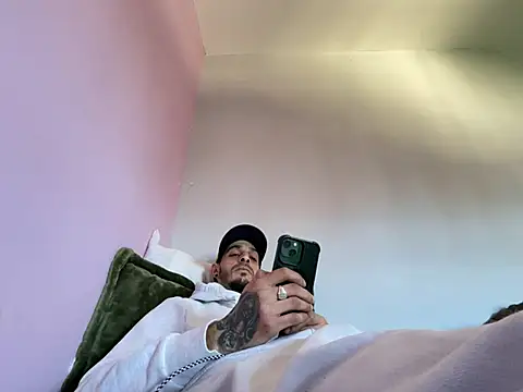 Rebeu313 online show from 02-24-26, 02:15