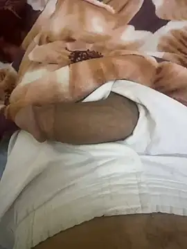 Snapshot of hamed-697 chatting on 02-25-25, 03:05 hamed-697 online show from 02-25-25, 03:05