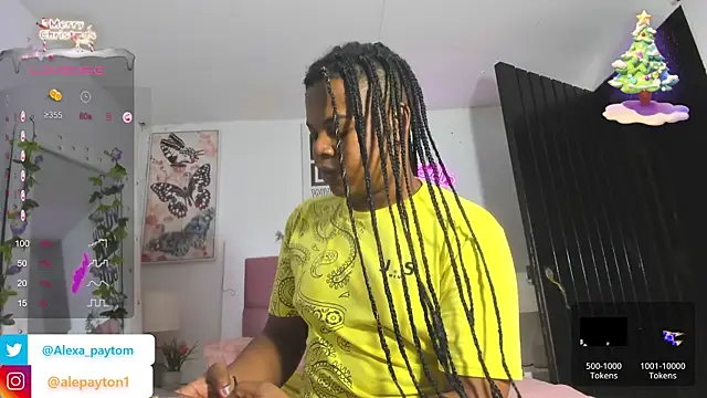 Snapshot of Alexa_paytom1 chatting on 12-14-24, 12:44 Alexa paytom1 online show from 12-14-24, 12:44