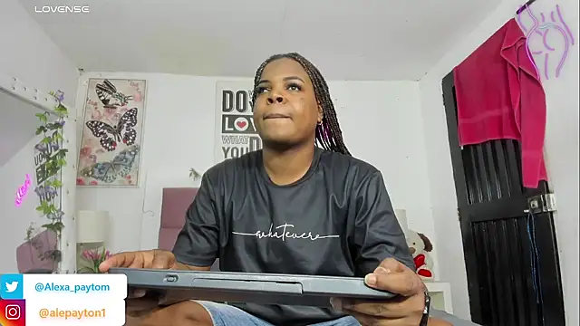 Snapshot of Alexa_paytom1 chatting on 01-07-25, 08:52 Alexa paytom1 online show from 01-07-25, 08:52