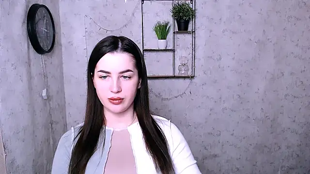 DivaKaily  online show from 12-16-24, 05:38