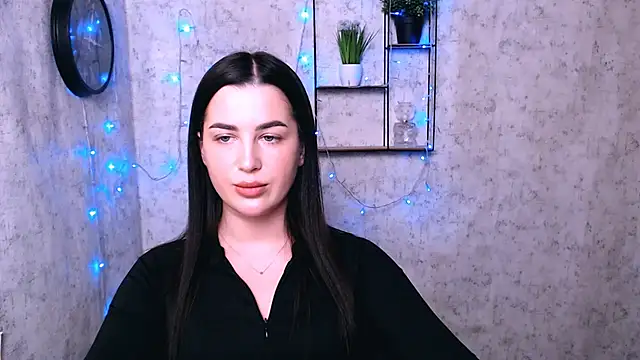 DivaKaily  online show from 02-04-25, 09:28