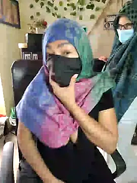 Snapshot of NAJWA-ARAB chatting on 12-23-24, 05:54 NAJWA-ARAB online show from 12-23-24, 05:54