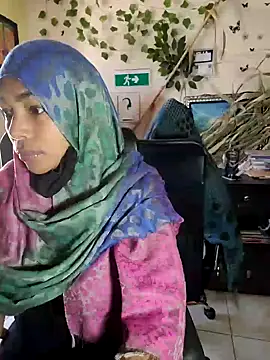 Snapshot of NAJWA-ARAB chatting on 01-27-25, 02:13 NAJWA-ARAB online show from 01-27-25, 02:13