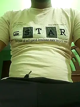 Snapshot of Taniya07 chatting on 02-21-25, 06:18 Taniya07 online show from 02-21-25, 06:18