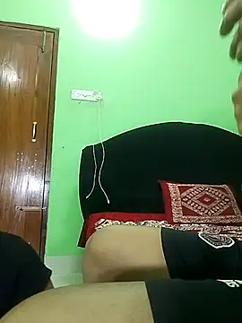 Snapshot of Taniya07 chatting on 02-23-25, 06:39 Taniya07 online show from 02-23-25, 06:39