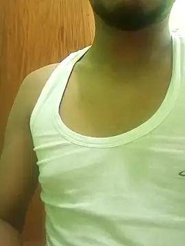 Snapshot of Taniya07 chatting on 03-13-25, 06:12 Taniya07 online show from 03-13-25, 06:12