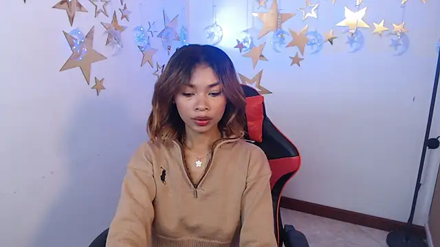 Perla prg online show from 10-10-25, 09:03