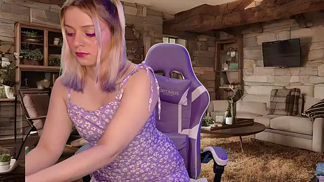 Snapshot of Dolce--Mia---Bianchi__07 chatting on 01-14-25, 02:40 Dolce--Mia---Bianchi  07 online show from 01-14-25, 02:40