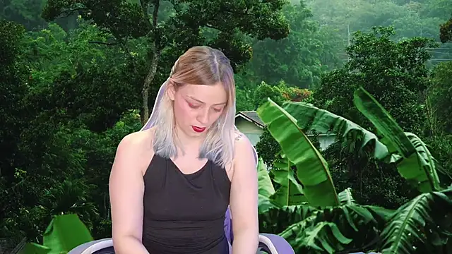 Snapshot of Dolce--Mia---Bianchi__07 chatting on 01-27-25, 02:31 Dolce--Mia---Bianchi  07 online show from 01-27-25, 02:31