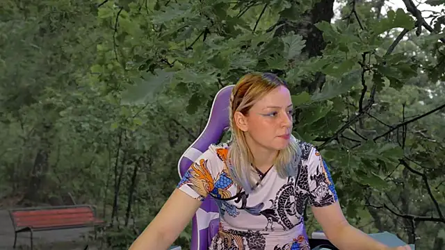 Snapshot of Dolce--Mia---Bianchi__07 chatting on 01-29-25, 03:01 Dolce--Mia---Bianchi  07 online show from 01-29-25, 03:01