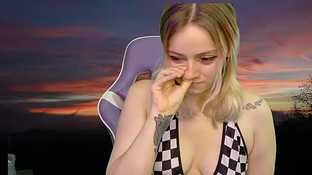 Snapshot of Dolce--Mia---Bianchi__07 chatting on 03-09-25, 07:23 Dolce--Mia---Bianchi  07 online show from 03-09-25, 07:23