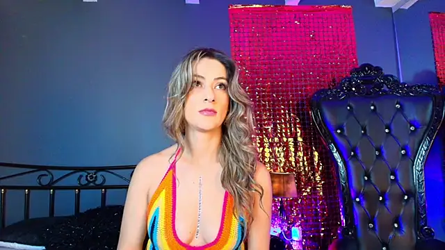 AryTorres  online show from 10-15-25, 10:37