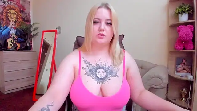 Snapshot of Doliss chatting on 11-16-25, 06:52 Doliss online show from 11-16-25, 06:52