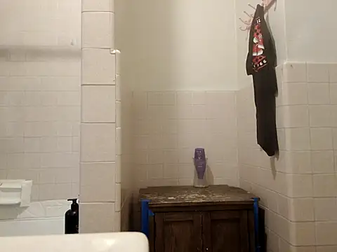 DevinToore online show from 10-19-25, 05:35