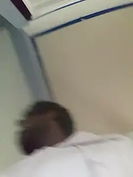 DevinToore online show from 04-26-26, 08:39