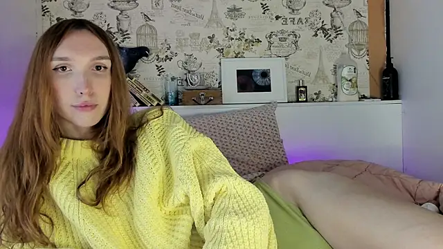 LisaIcon online show from 10-08-25, 12:41