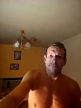 Snapshot of DonCristian chatting on 09-28-25, 02:55 DonCristian online show from 09-28-25, 02:55