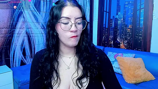 Violetaa diazz online show from 02-02-25, 12:19