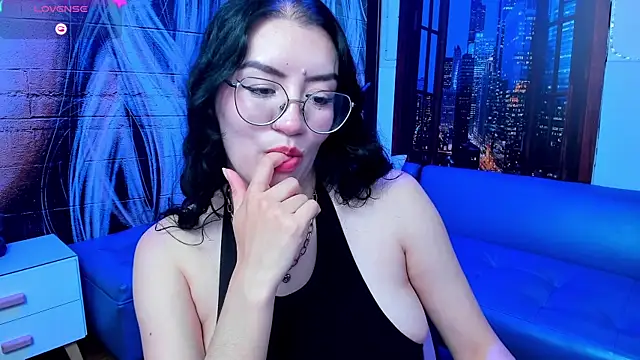 Violetaa diazz online show from 02-05-25, 12:20