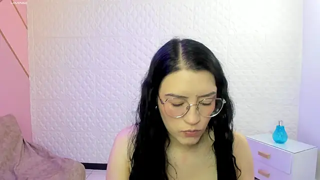 Violetaa diazz online show from 10-15-25, 09:15