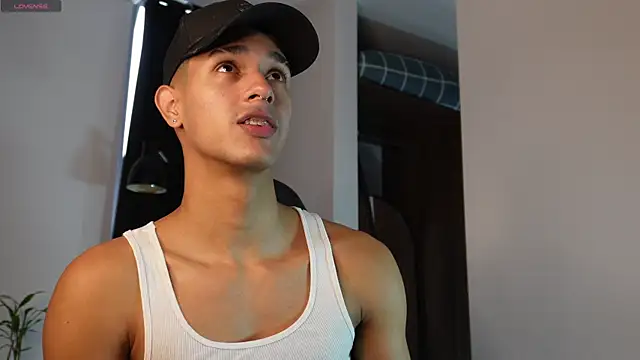 Busterspinter online show from 04-22-26, 04:08