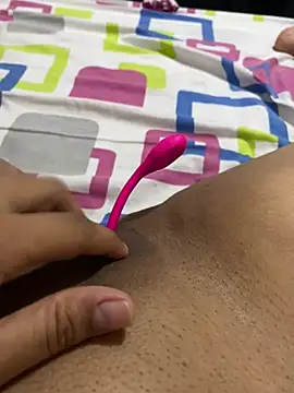 ANYLU19 online show from 02-03-25, 05:18