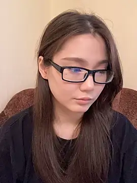 Snapshot of Milka23 chatting on 09-21-25, 06:26 Milka23 online show from 09-21-25, 06:26