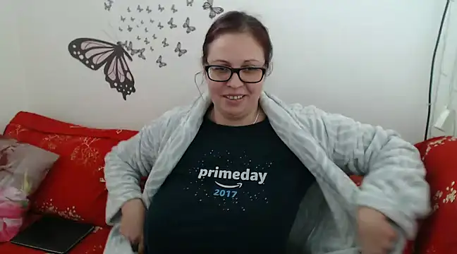 LadyHellene online show from 01-21-25, 09:03