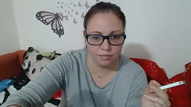 LadyHellene online show from 02-16-25, 04:32