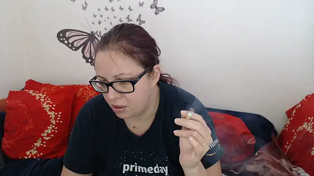 LadyHellene online show from 02-28-25, 08:31