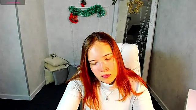 Snapshot of Aliisson_Edwards chatting on 01-04-25, 12:59 Aliisson Edwards online show from 01-04-25, 12:59