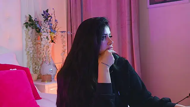 Amberseyes online show from 04-22-26, 04:15